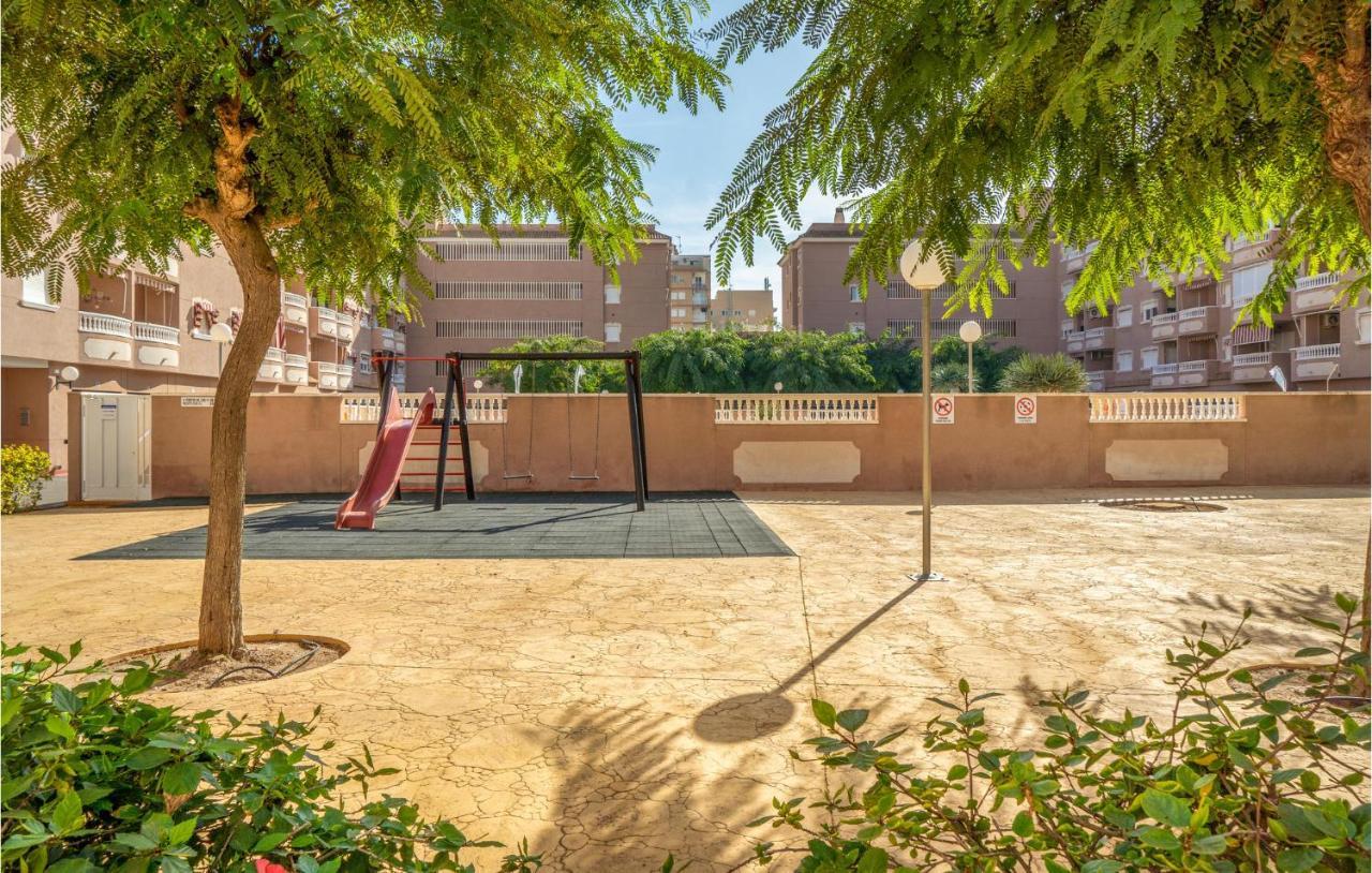 Lovely Apartment In Santa Pola With Wifi Exterior foto